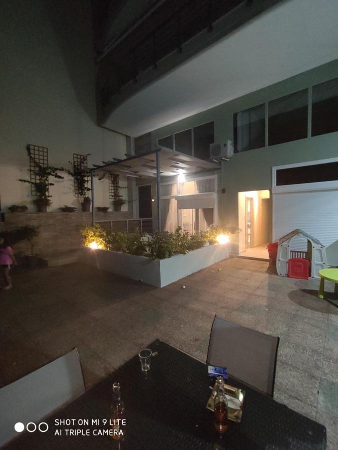 Kamares Suites Nea Kallikrateia Exterior photo